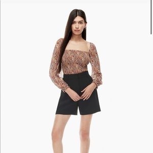 Aritzia/Wilfred effortless short 5”